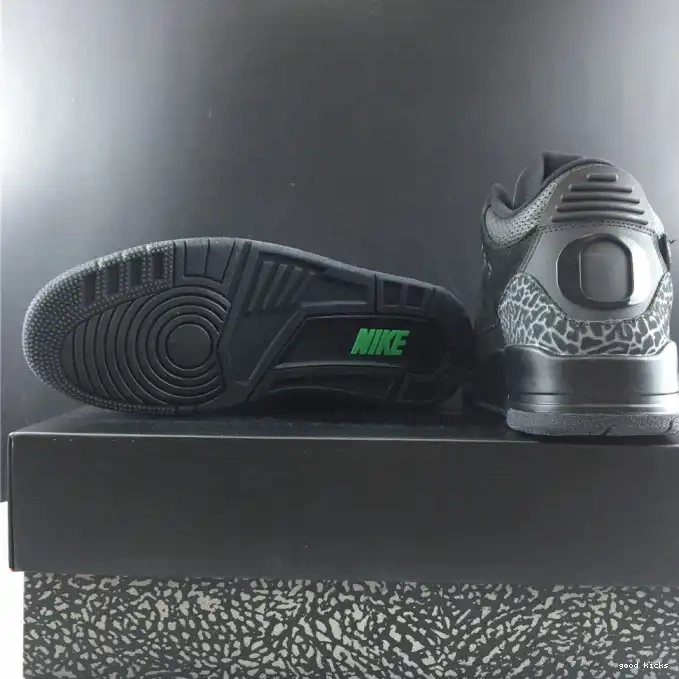 Cheap AJ3-902027 Duck Air Oregon 3 Retro Jordan 0531